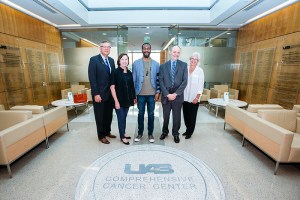 Mayor Woodfin at the O'neal Comprehensive Cancer Center at UAB